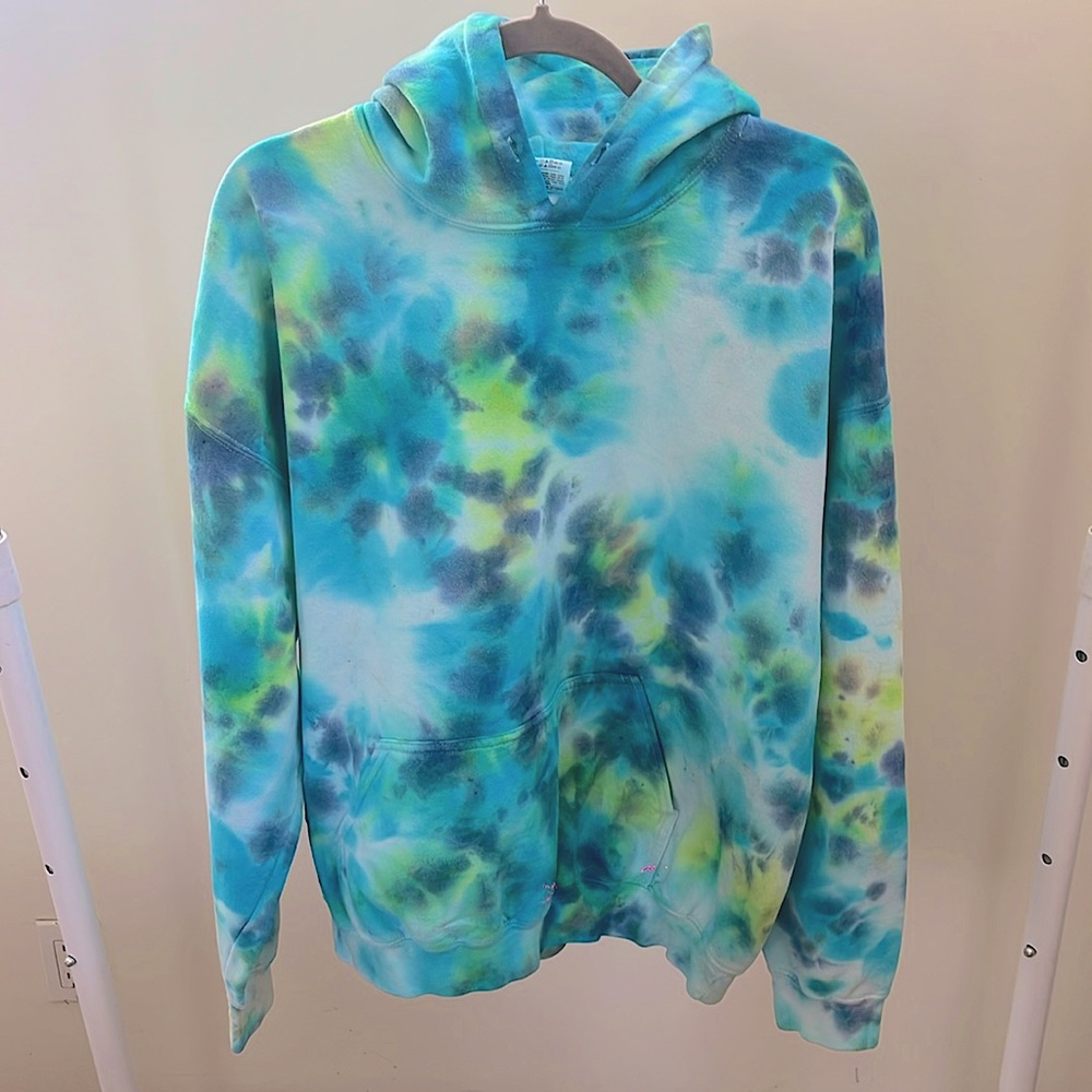 Tie dye sweatshirt